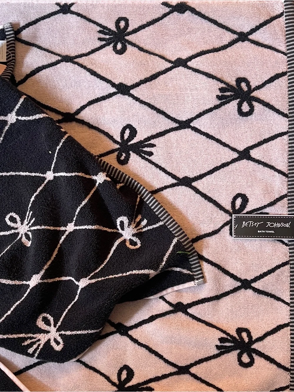 Bow Betsey Johnson Bath Towel
